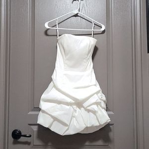 Cache White Party Dress size 2